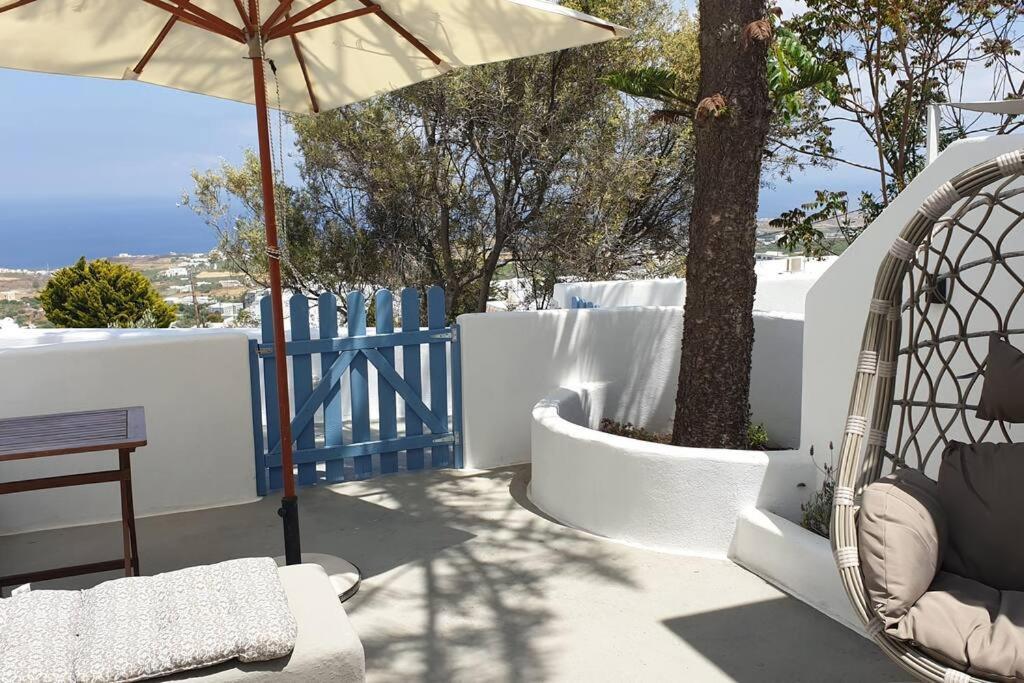 Euphoria Suites & Deluxe Studios Fira  Exterior foto