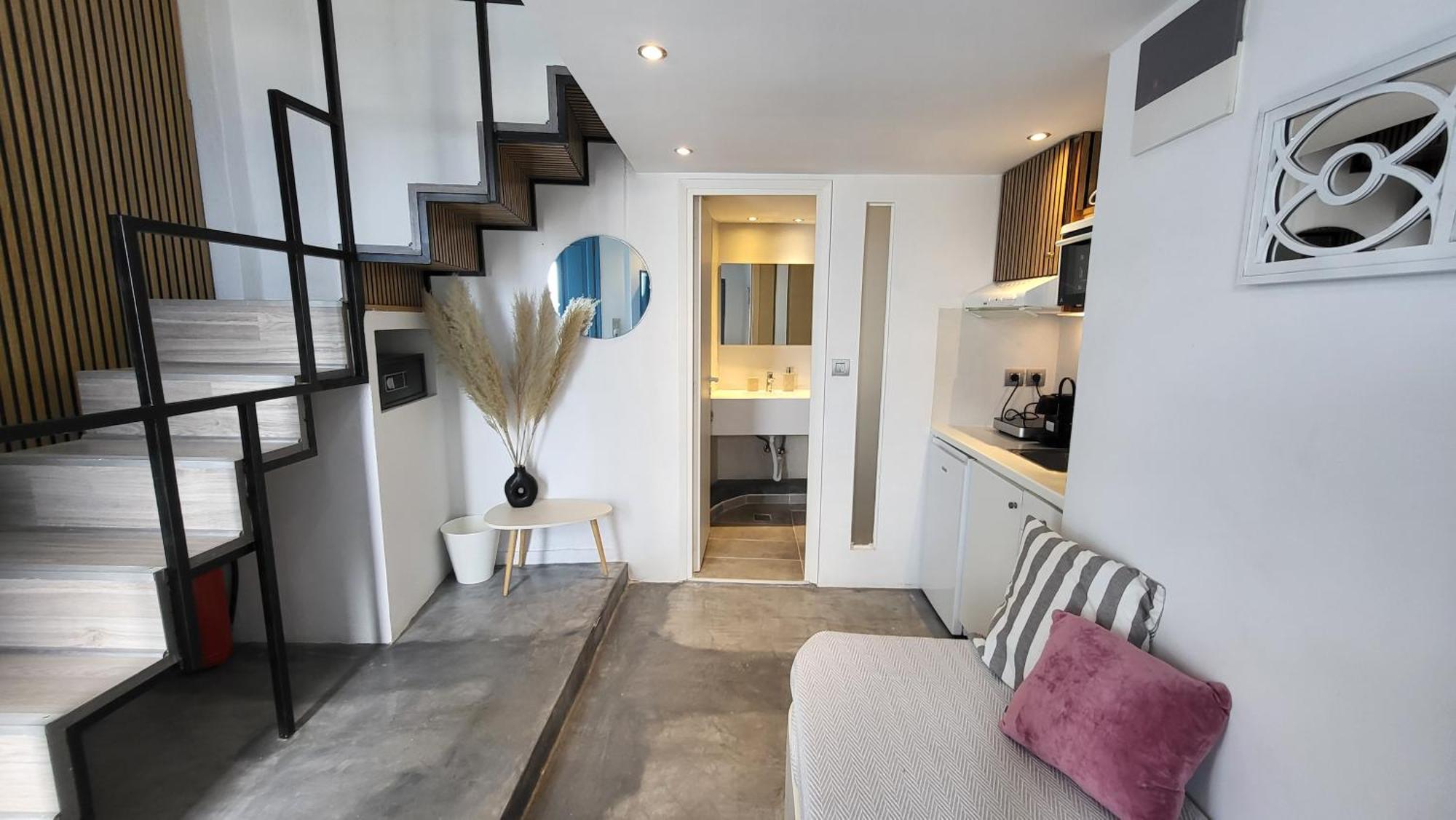 Euphoria Suites & Deluxe Studios Fira  Exterior foto